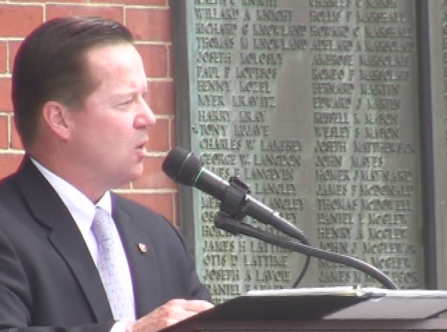 Thumbnail image for Memorial Day 2011 in Newburyport