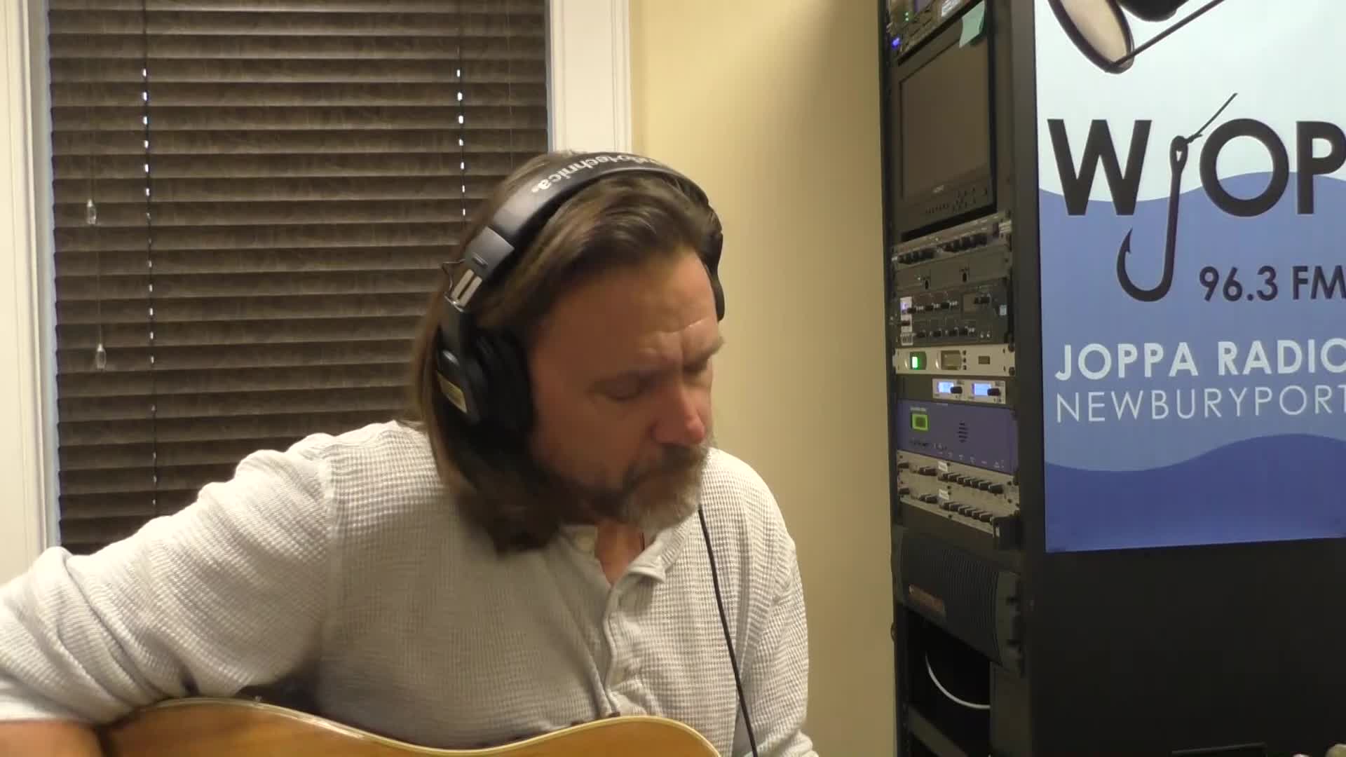 Thumbnail image for Afternoon Drive with Drew Moholland on November 28th 2023
