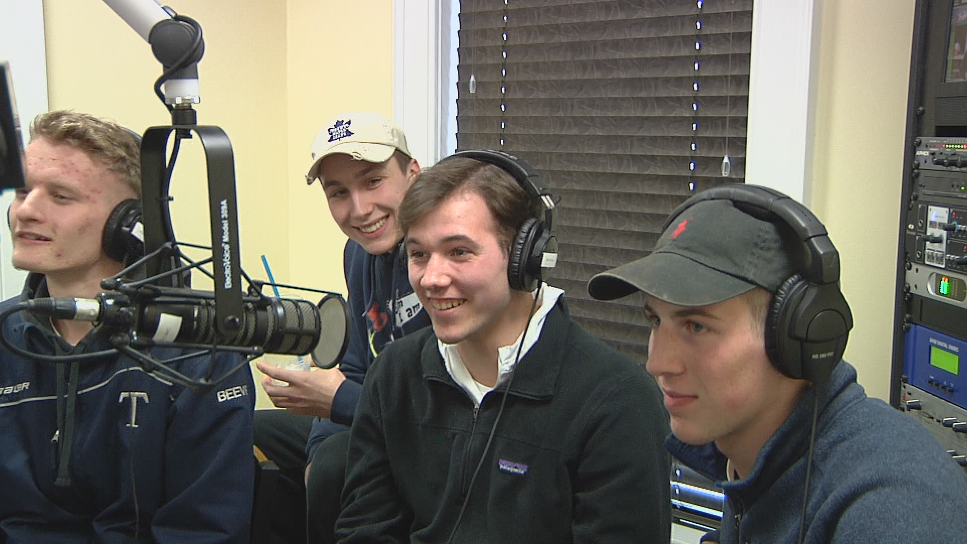 Thumbnail image for Afternoon Drive with Drew Moholland 2019-03-07 Triton Boys Hockey