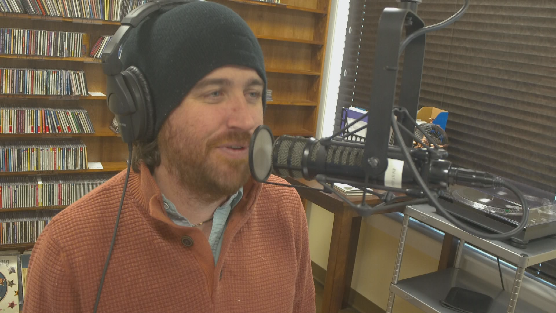 Thumbnail image for Afternoon Drive with Drew Moholland 2020-03-12 Principal Lisa Furlong